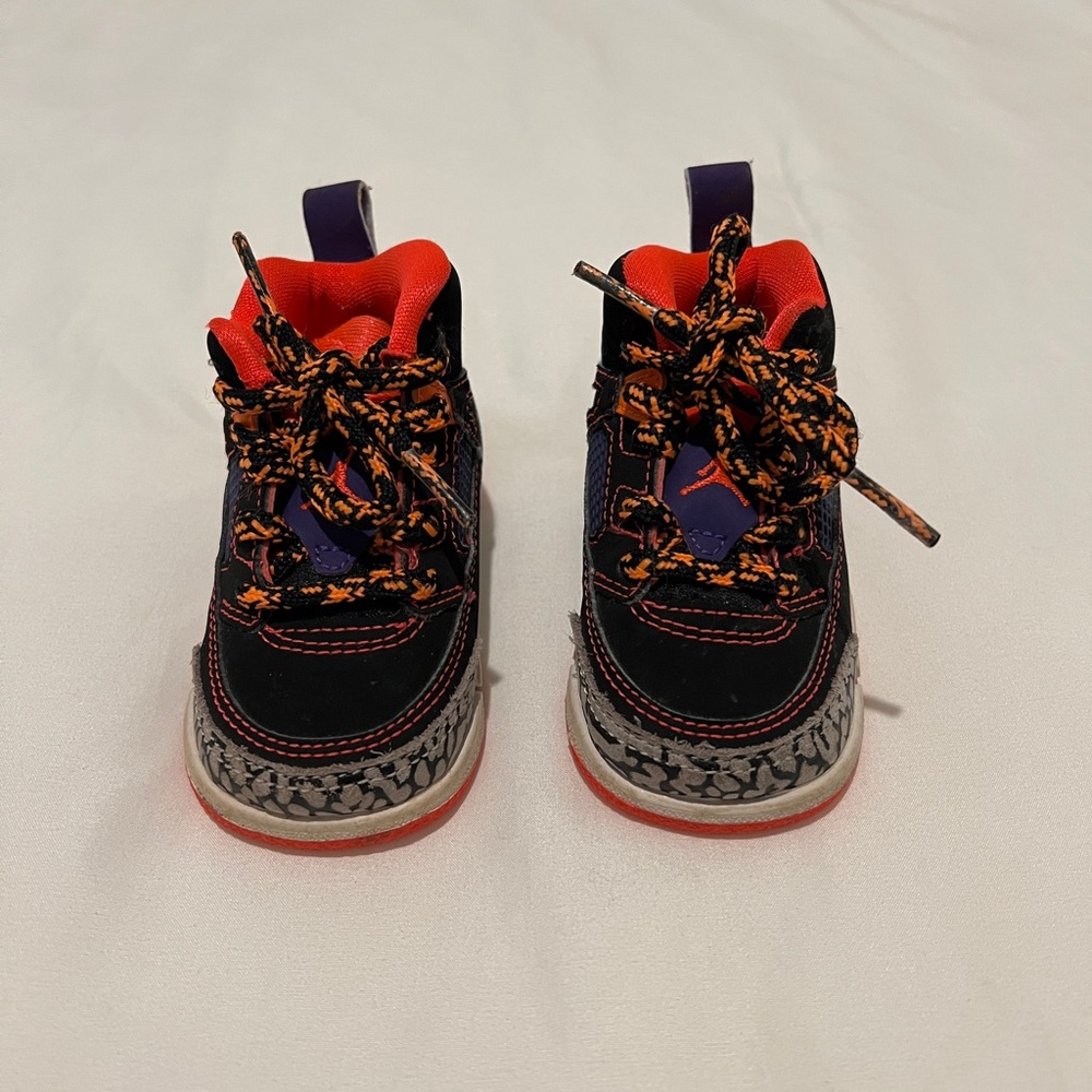 Size 4C - Nike Air Jordan Spizike Black/Grey/Orange Toddler Shoes